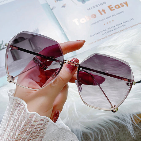 Fashion New Temperament Sunglasses Trend Net Celebrity Trimming Glasses Frame