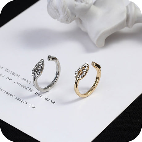 Korea two leaves with diamonds couple ring female Japanese and Korean retro Korean version of the tide jewelry trinkets ring tail ring