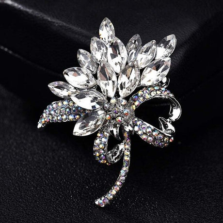 Flower and diamond brooch