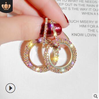 Geometric circle earrings