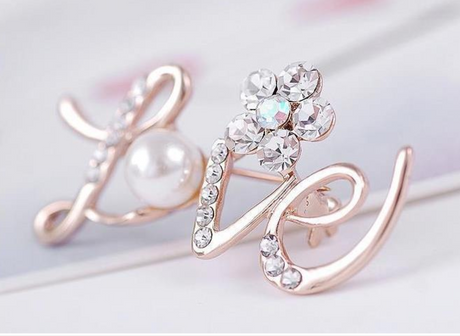 Jewelry Flower Love Brooch Inlaid With Diamond Pearl Brooch