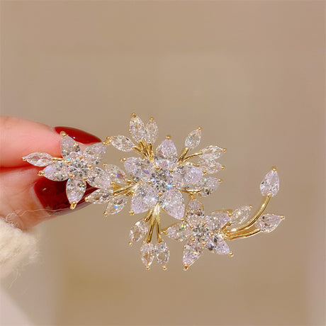 Super American French High-end Corsage Female Temperament All-match Suit Pin