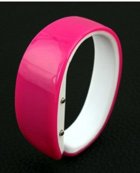 Wholesale LED dolphin watches, men and women sports watches bracelets, men and women fashion trend Korean students watches